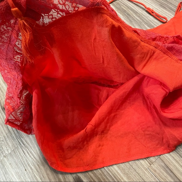 Honey Punch Boho Embroidered Mesh Top - Picture 3 of 6